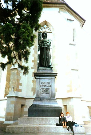 Памятник Ульриху Цвингли, одному из основоположников швейцарской Реформации. Фото 1989 г.